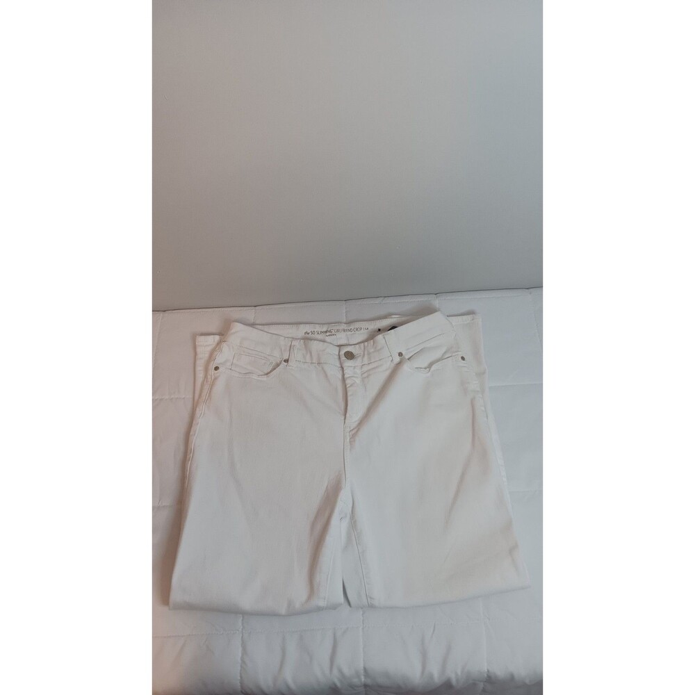 Chicos So Slimming Girlfriend Crop Jeans Sz 1.5 Womens Sz 10 White